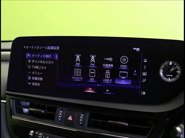 TOYOTA LEXUS ES300h 2022