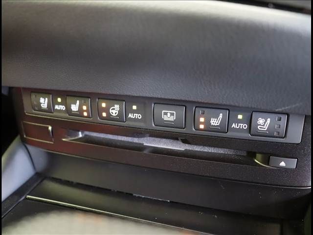 TOYOTA LEXUS ES300h 2022