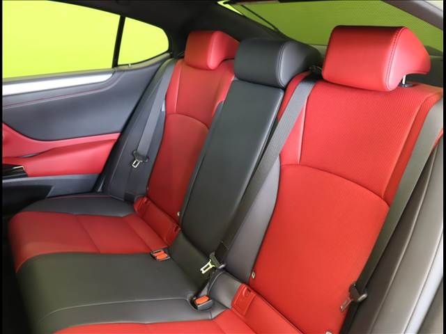 TOYOTA LEXUS ES300h 2022