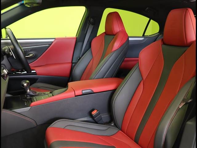 TOYOTA LEXUS ES300h 2022