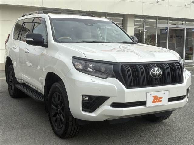 TOYOTA LANDCRUISER PRADO 2022