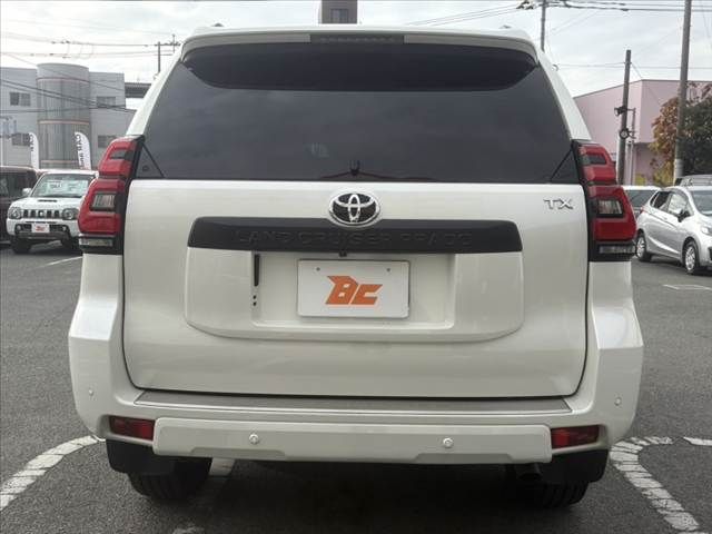 TOYOTA LANDCRUISER PRADO 2022