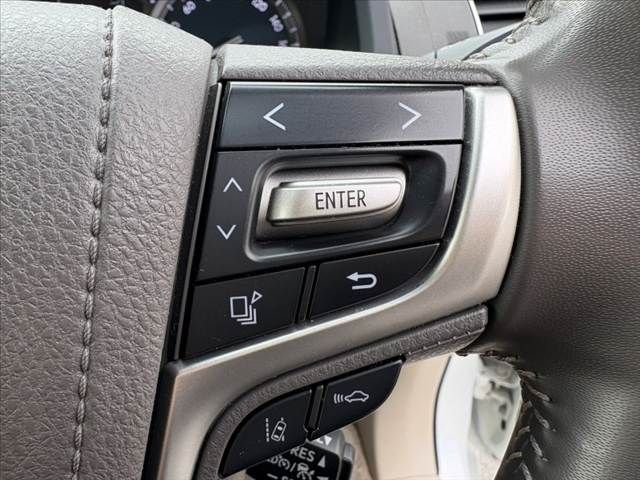 TOYOTA LANDCRUISER PRADO 2022