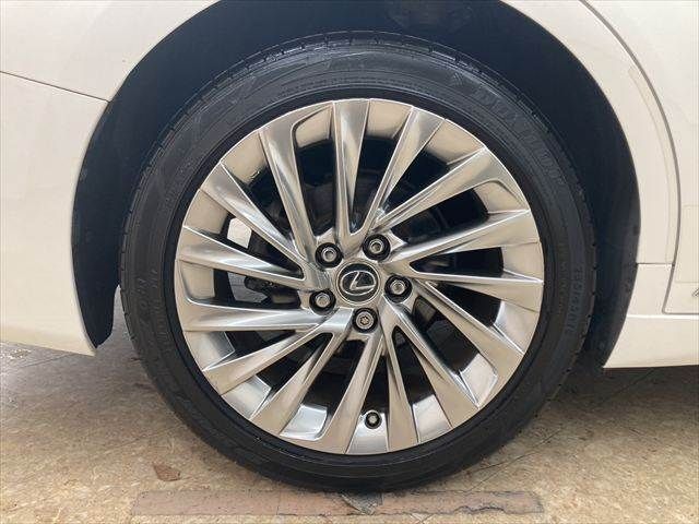 TOYOTA LEXUS ES300h 2019