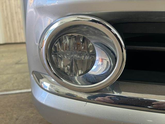 TOYOTA CROWN MAJESTA HYBRID 2015