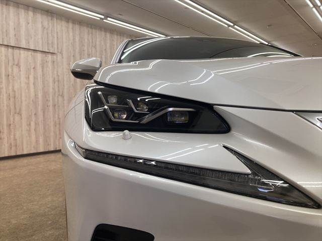 TOYOTA LEXUS NX300h 2018