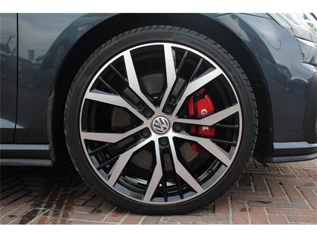 VOLKSWAGEN VOLKSWAGEN GOLF GTI 2019