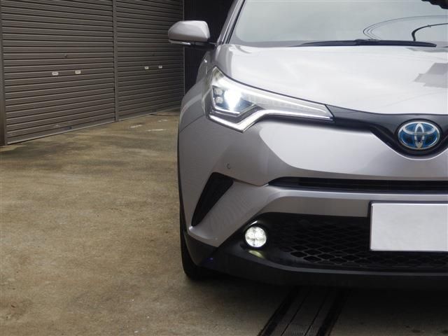 TOYOTA C-HR 2017