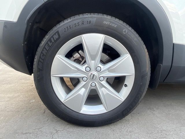 VOLVO VOLVO XC40 2023