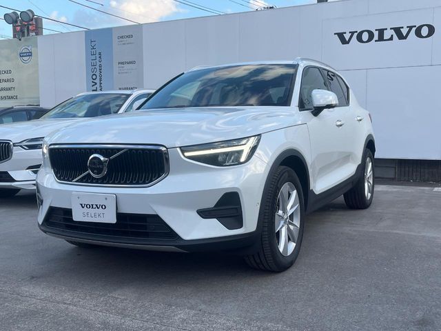 VOLVO VOLVO XC40 2023