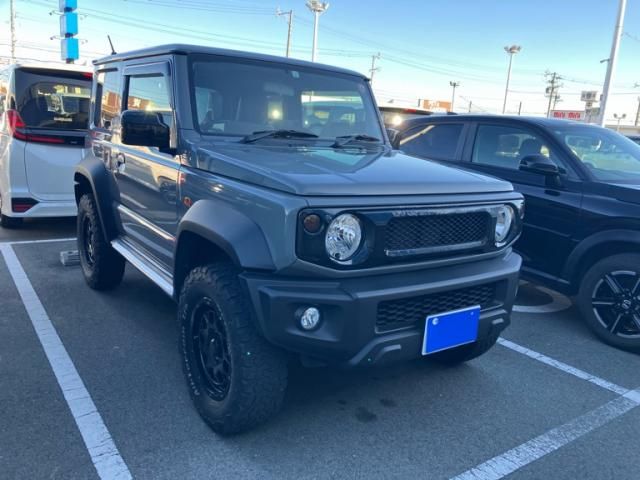 SUZUKI JIMNY SIERRA 2023