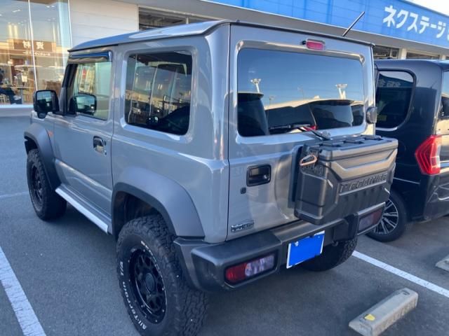 SUZUKI JIMNY SIERRA 2023