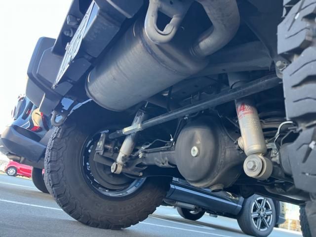 SUZUKI JIMNY SIERRA 2023