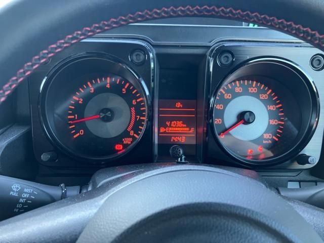 SUZUKI JIMNY SIERRA 2023