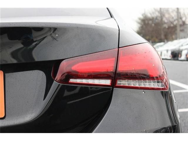 MERCEDES BENZ MERCEDES BENZ A class sedan 2020