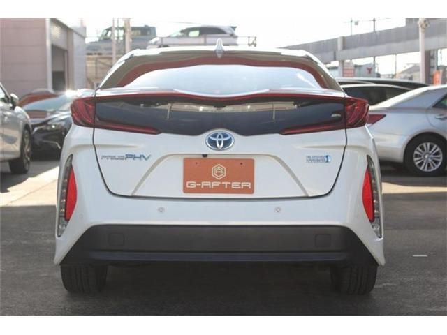 TOYOTA PRIUS PHV 2017