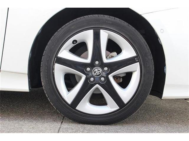 TOYOTA PRIUS PHV 2017