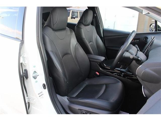 TOYOTA PRIUS PHV 2017