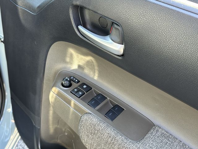 TOYOTA SIENTA HYBRID 2025