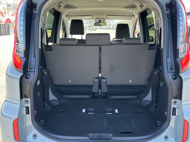 TOYOTA SIENTA HYBRID 2025