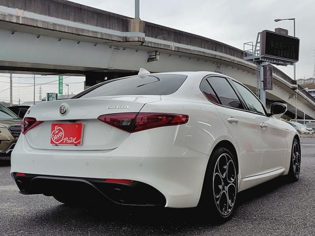 ALFAROMEO ALFAROMEO Giulia 2023