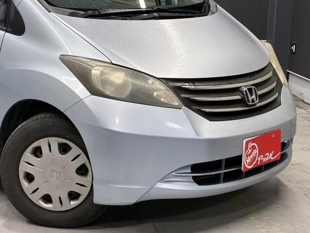 HONDA FREED 2009