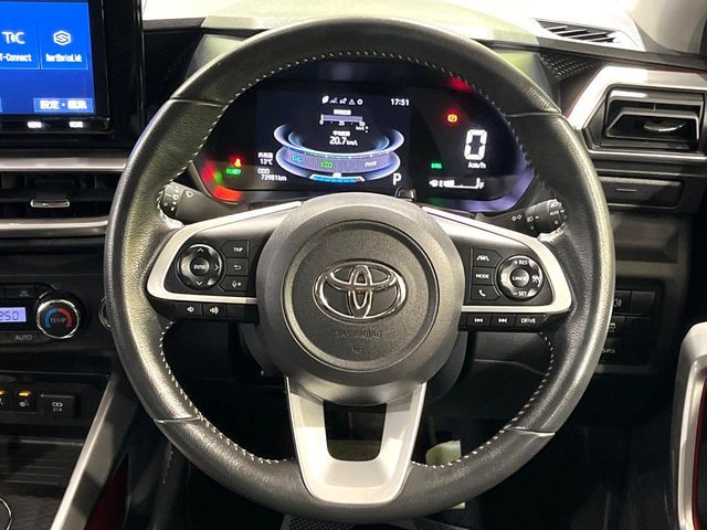 TOYOTA RAIZE HYBRID 2022