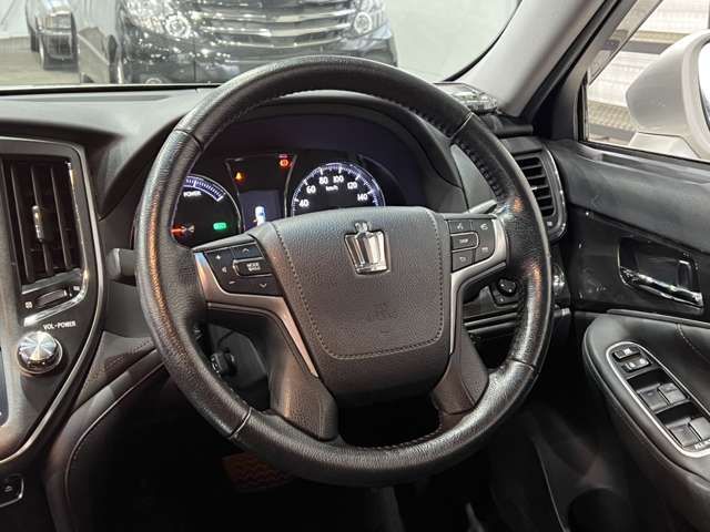 TOYOTA CROWN sedan hybrid 2013