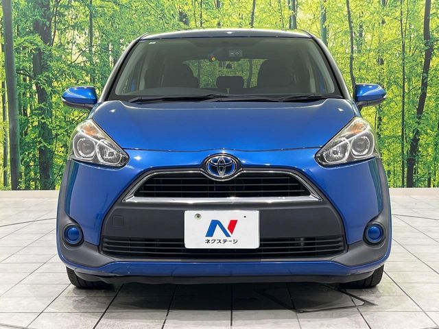 TOYOTA SIENTA HYBRID 2017