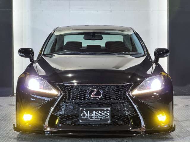 TOYOTA LEXUS IS250 2011