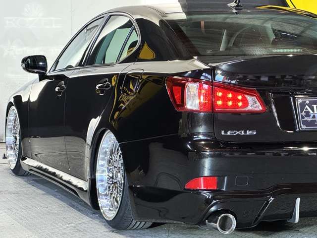 TOYOTA LEXUS IS250 2011