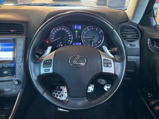 TOYOTA LEXUS IS250 2011