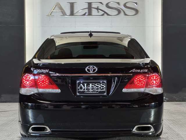 TOYOTA CROWN sedan 2011