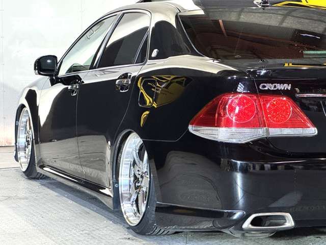 TOYOTA CROWN sedan 2010