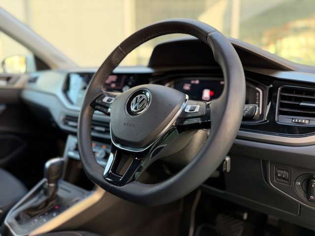 VOLKSWAGEN VOLKSWAGEN POLO 2019