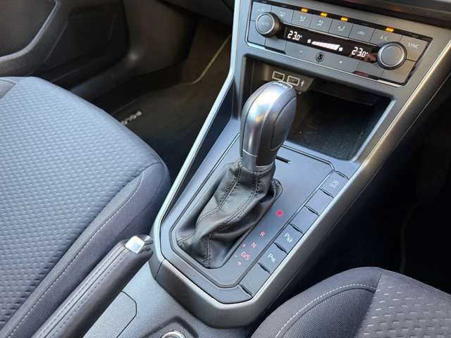 VOLKSWAGEN VOLKSWAGEN POLO 2019