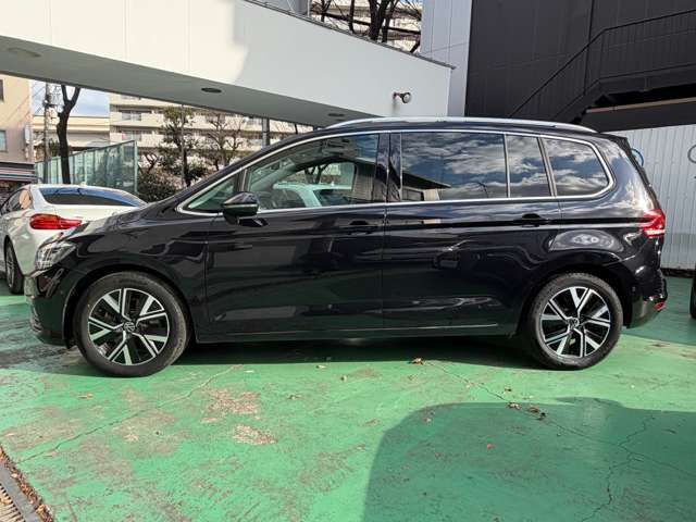 VOLKSWAGEN VOLKSWAGEN GOLF TOURAN 2021