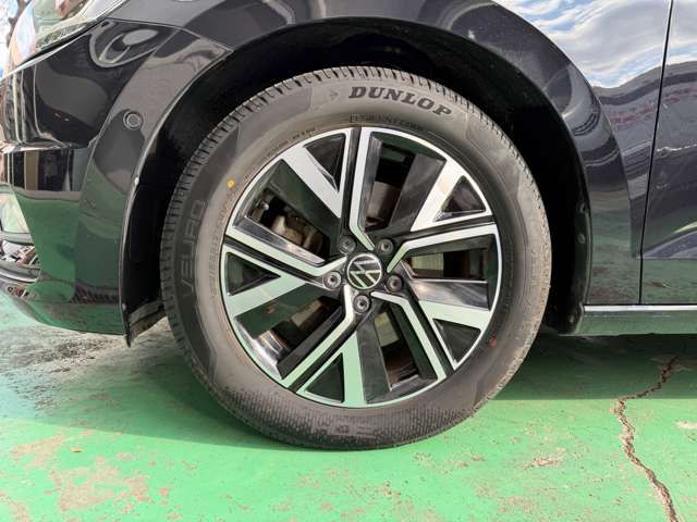 VOLKSWAGEN VOLKSWAGEN GOLF TOURAN 2021