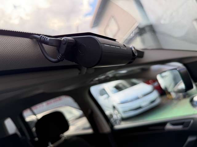 VOLKSWAGEN VOLKSWAGEN GOLF TOURAN 2021