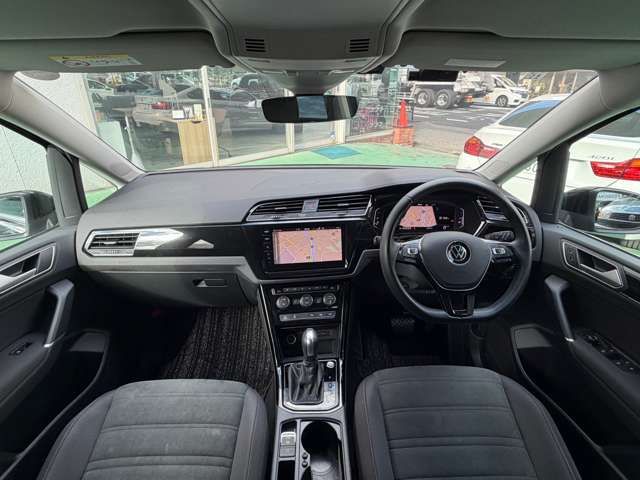 VOLKSWAGEN VOLKSWAGEN GOLF TOURAN 2021