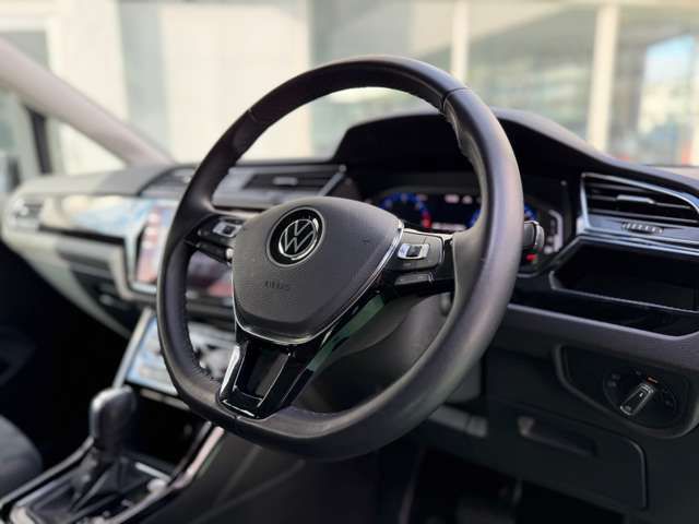 VOLKSWAGEN VOLKSWAGEN GOLF TOURAN 2021