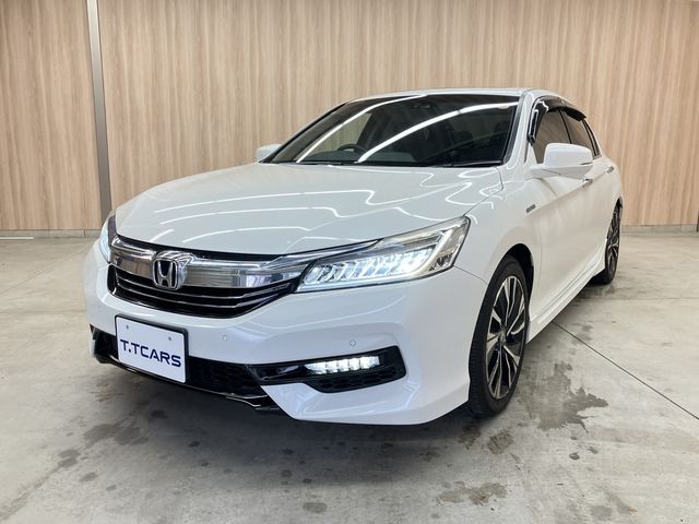 HONDA ACCORD HYBRID 2017