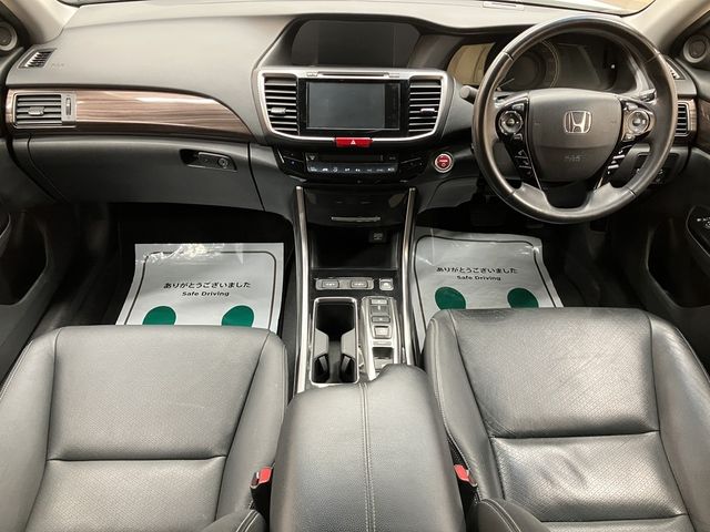 HONDA ACCORD HYBRID 2017