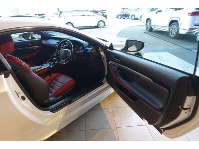 TOYOTA LEXUS RC300 2020