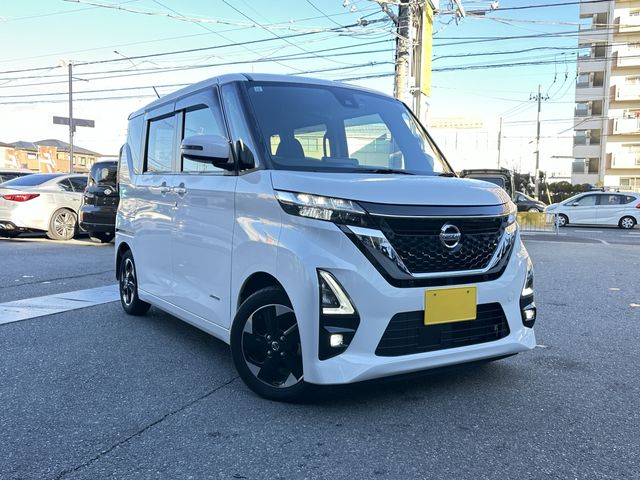 NISSAN ROOX 2022