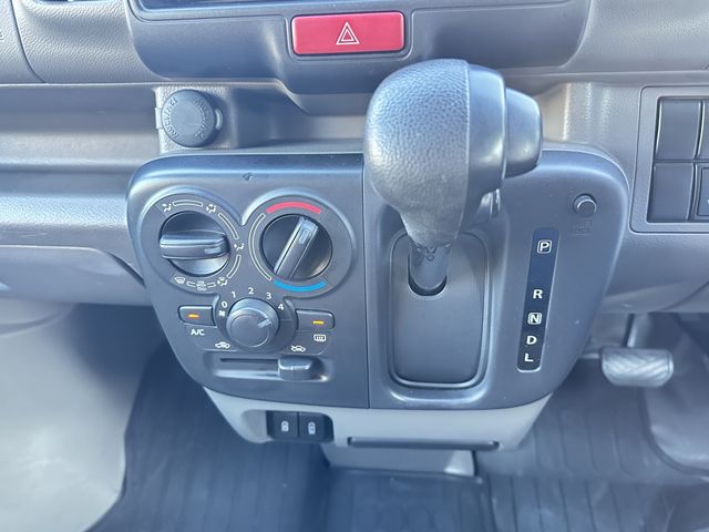 NISSAN NV100 CLIPPER 2024