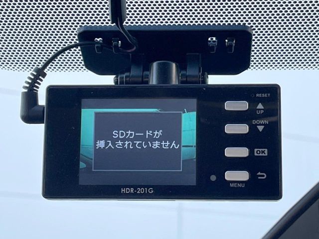 TOYOTA PRIUS Alpha 2013