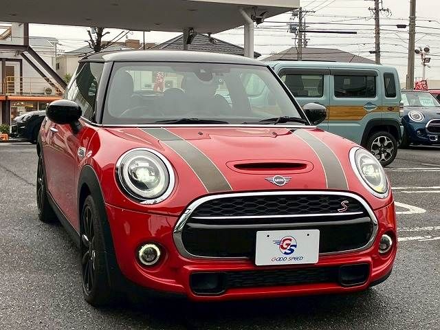 BMW MINI COOPER S 2019