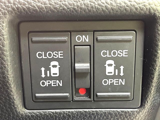 HONDA N BOX CUSTOM 2019