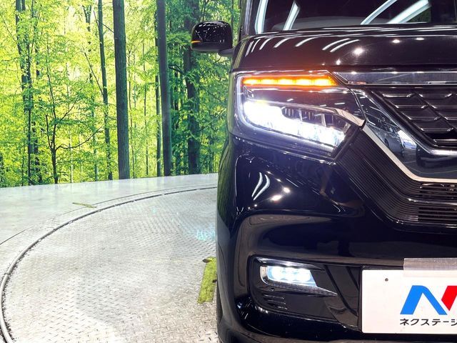 HONDA N BOX CUSTOM 2018